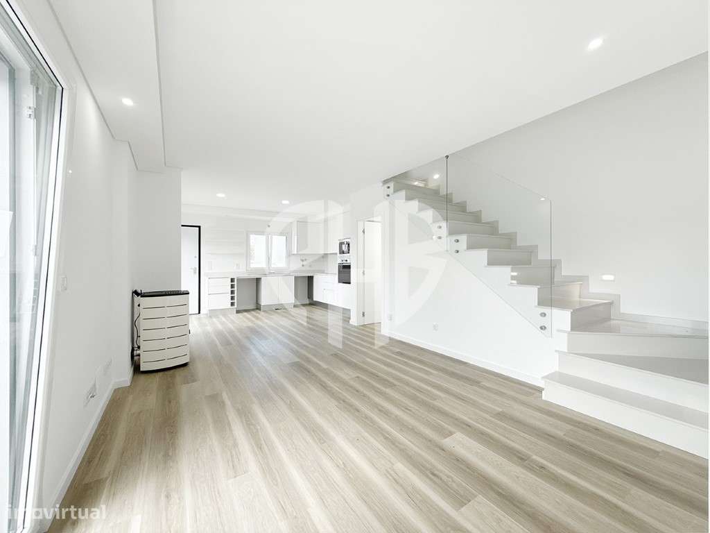 Moradia T3 Geminada Nova // Fernão Ferro - Grande imagem: 2/60