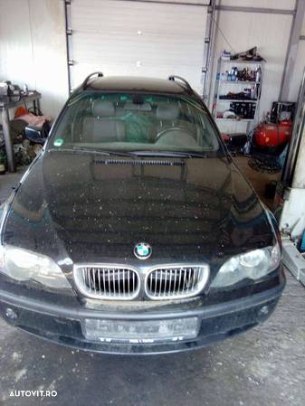 dezmembrez bmw e 46 2002 - 2