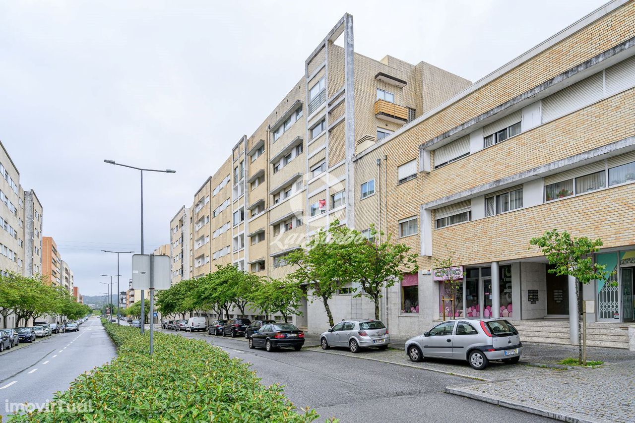 Apartamento T3 para venda - Castêlo da Maia (Maia, Porto)