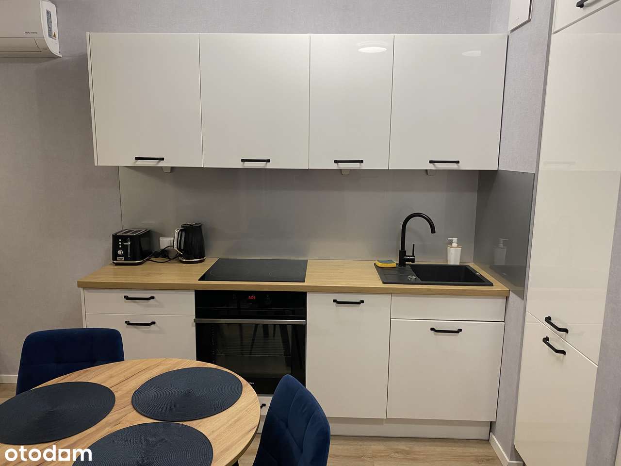 Nowoczesne mieszkanie, Al. Jerozolimskie, Wiktoryn 6a,  Włochy - Pełny obrazek: 4/14