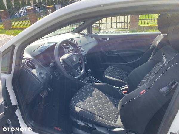 Seat Ibiza SC 1.4 TSI DSG Cupra - 7