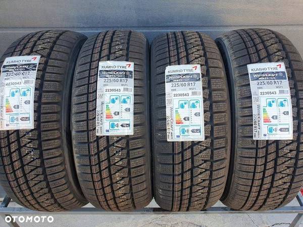 225/60R17 Kumho WinterCraft SUV komplet opon zima - 1