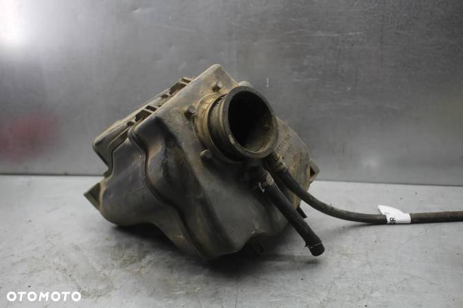 Suzuki DR 600 Airbox filtr powietrza obudowa - 1