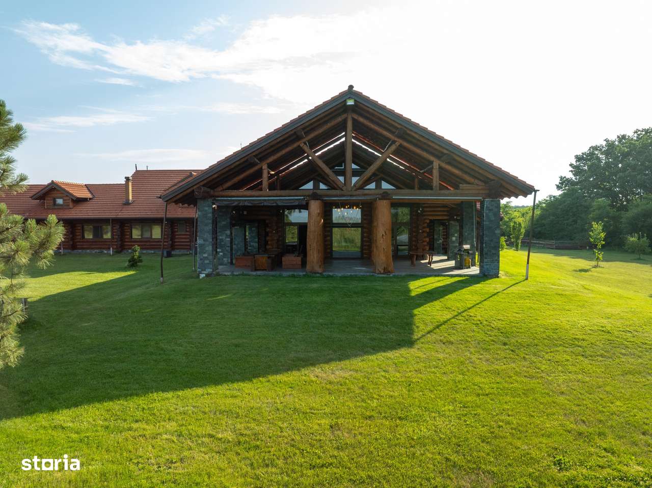 Proprietate Spectaculoasa - Sanctuar de liniste - Teren 4.7Ha - NOU-16