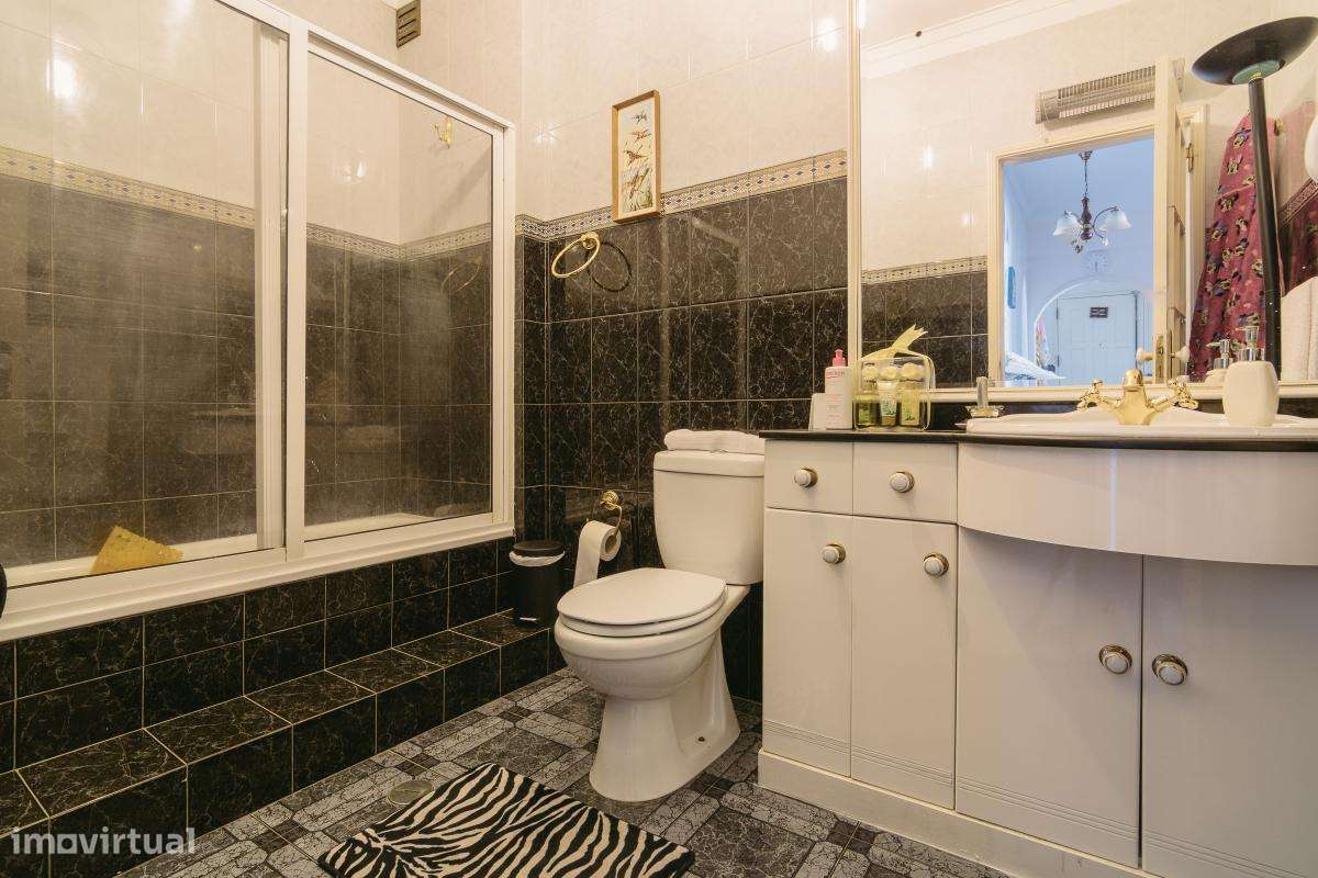 Quarto - localizado em Lisbon - Grande imagem: 4/7