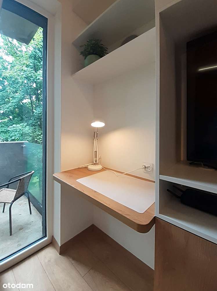 REZERWACJA: Lux - balkon, klima, widok na Odrę-6