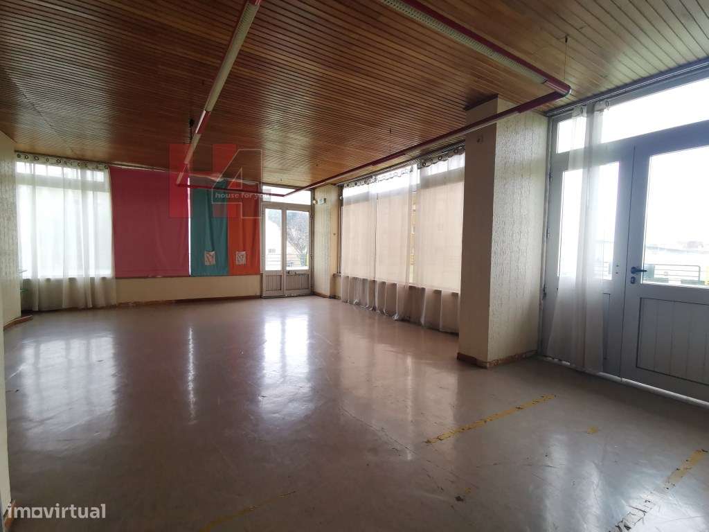 Odivelas Loja c/2 lugares de estacionamento e arrecadação. - Grande imagem: 4/17