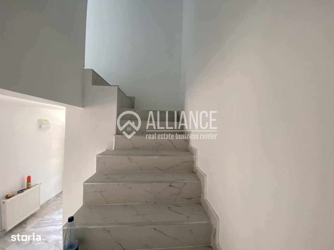 VALU LUI TRAIAN(COD 07) -Casa P+M 5 camere cu teren de 300 mp - Imagine principală: 4/20