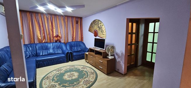 Apartament 4 camere decomandat Micro 20 pret 135.000 euro negociabil-3
