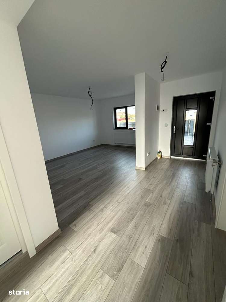 Anunț de vânzare: Locuință de lux nou construită în Serbănești, Bacău-10