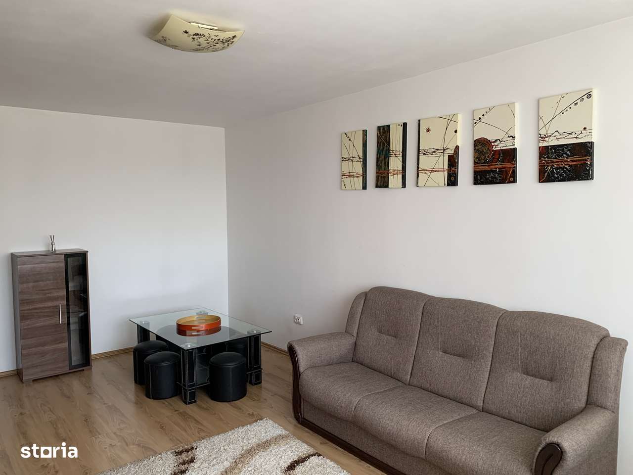 2 cam. 350 Euro, Prima Nufarul , et.6 cu lift, parcare inclusa - Imagine principală: 5/11