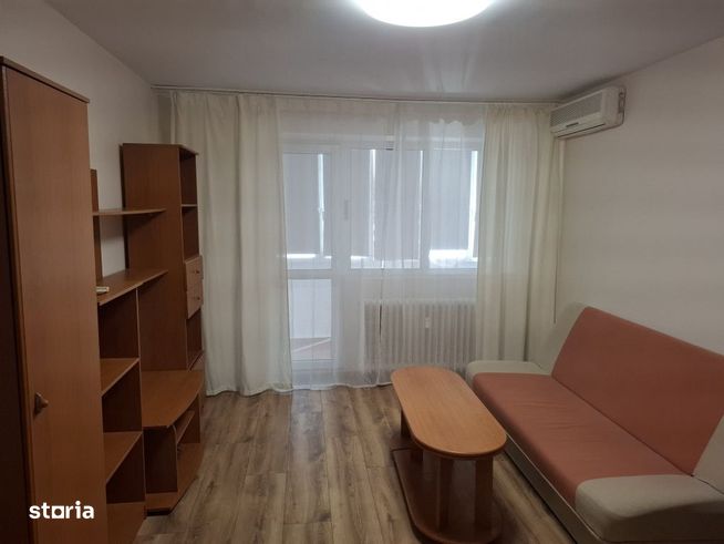 2 camere - Titan - metrou-5
