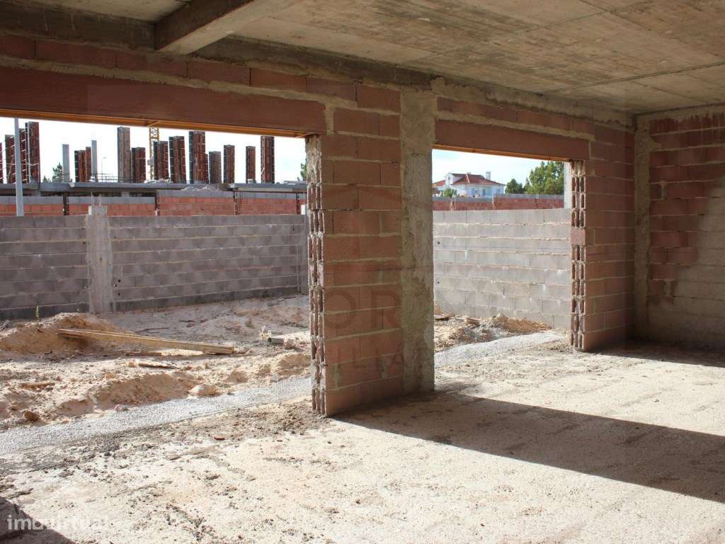 Moradias T3 em construção na urbanização Fonte Lagoa, Rio Maior-5