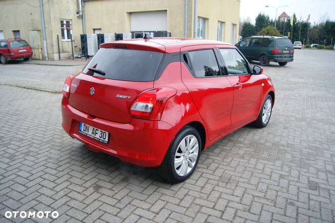 Suzuki Swift 1.2 Premium - 7