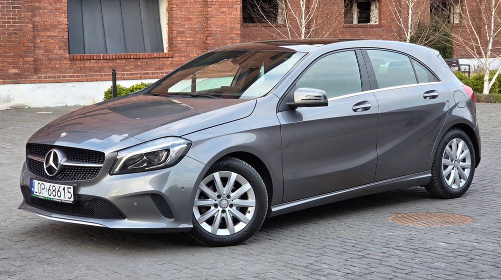 Mercedes-Benz A W176 180 d 7G-DCT Urban 2016