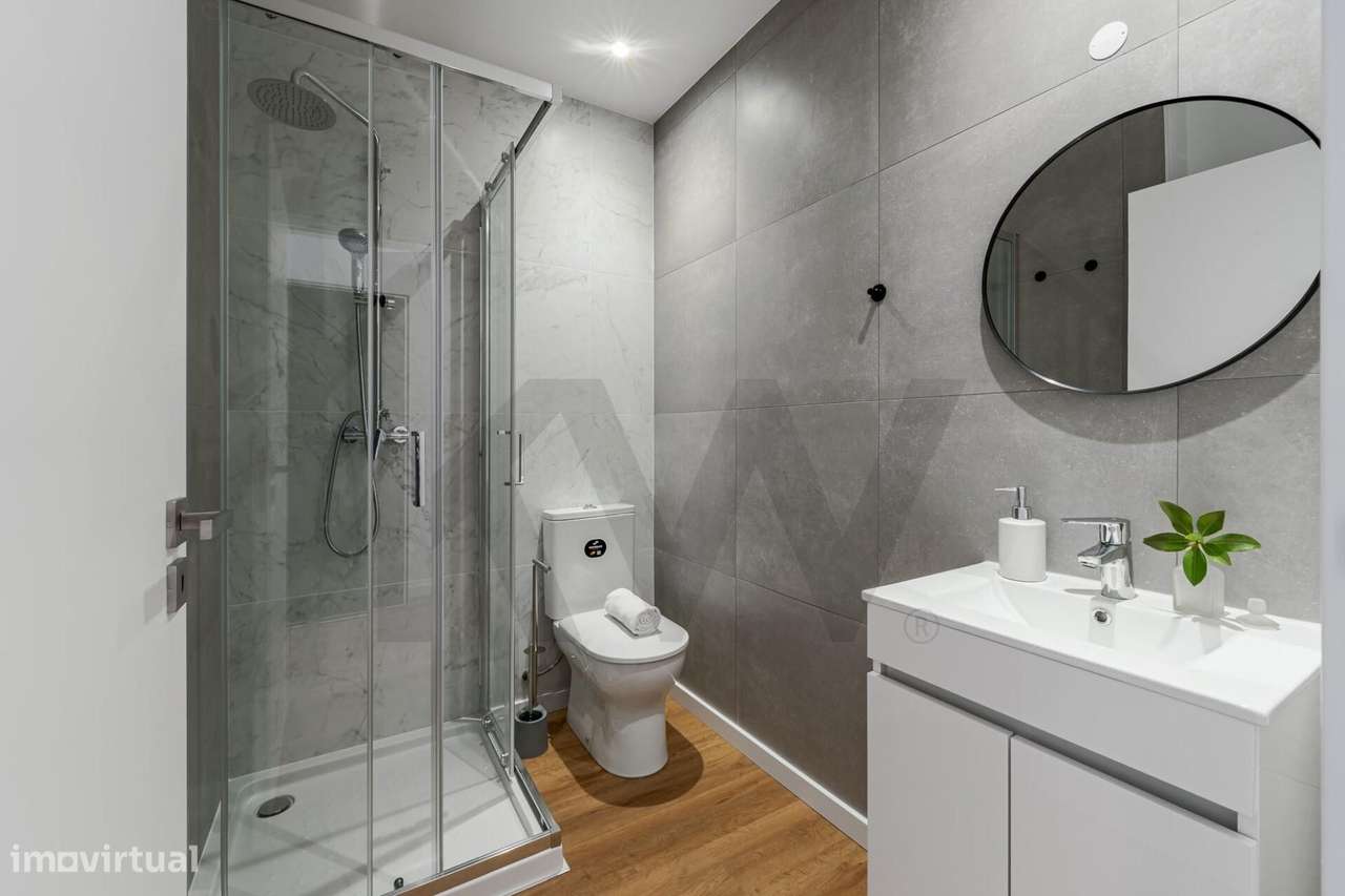 Prédio Residencial 17 Unidades – Totalmente Remodelado | Leiria-7