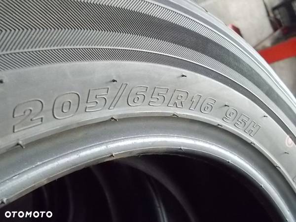 2x KUMHO Solus KH17 205/65R16 2021 NOWE - 3