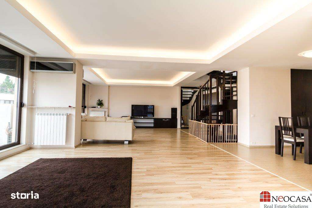 TRIPLEX PENTHOUSE CU VEDERE IMPRESIONANTA  TERASE 192 MP  252 MP UTILI - Imagine principală: 4/20