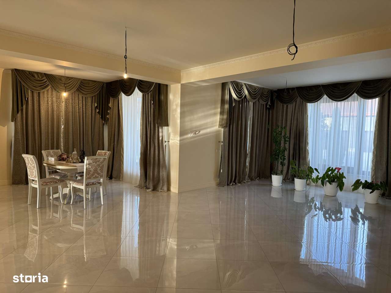 Vila S+P+1E, finisaje de lux, teren - 3000 mp, zona Platou Strehareti-3