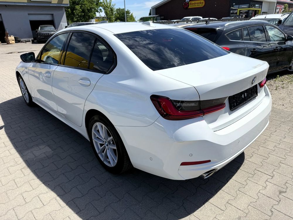 BMW 3 Series G20/G21 318i Advantage sport 2023
