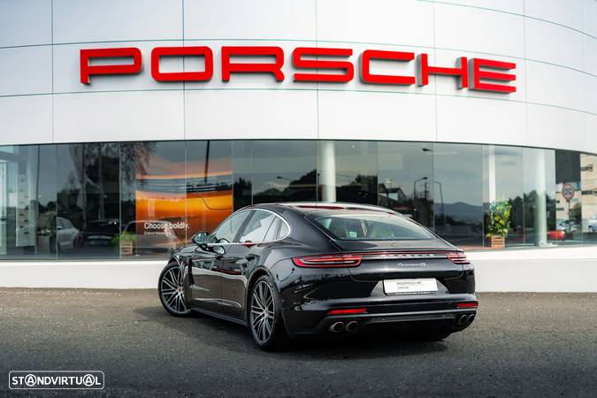 Porsche Panamera 4 S - 4