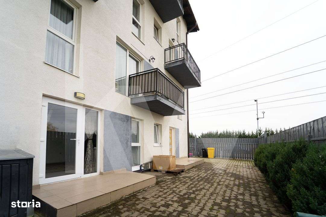 Apartament 3 camere cu destinatie rezidentiala si comerciala – curte-13