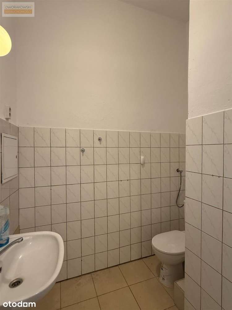 Lokal użytkowy w centrum miasta na sprzedaż-14