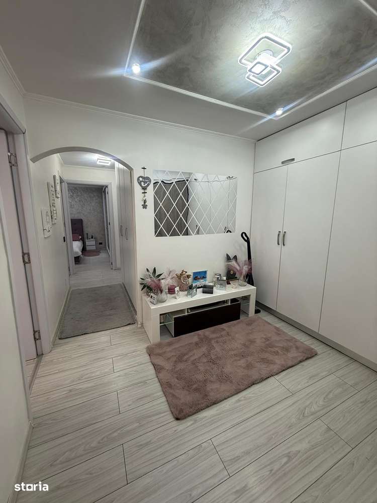 Apartament 3 camere complet renovat • Parter • Zona Comisia  Centrala-7