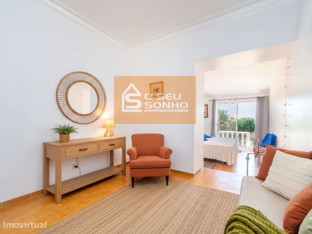 Moradia T4 em Santa Bárbara de Nexe-14