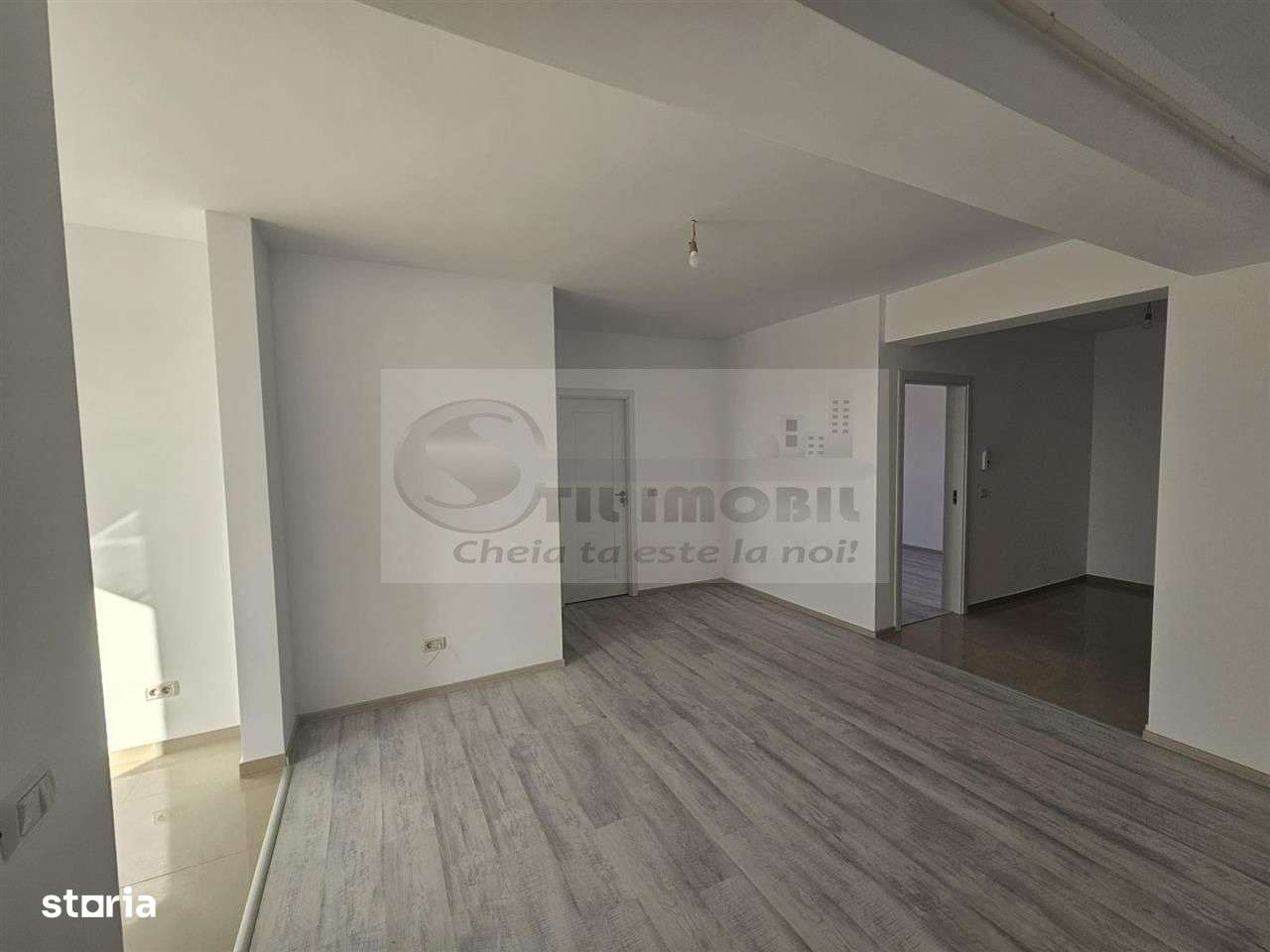 Apartament 3 camere - 85mp - Imagine principală: 5/11