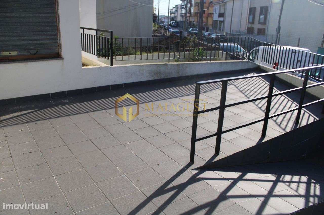 Loja para comercio e serviços com terraço em Matosinhos - Grande imagem: 4/20