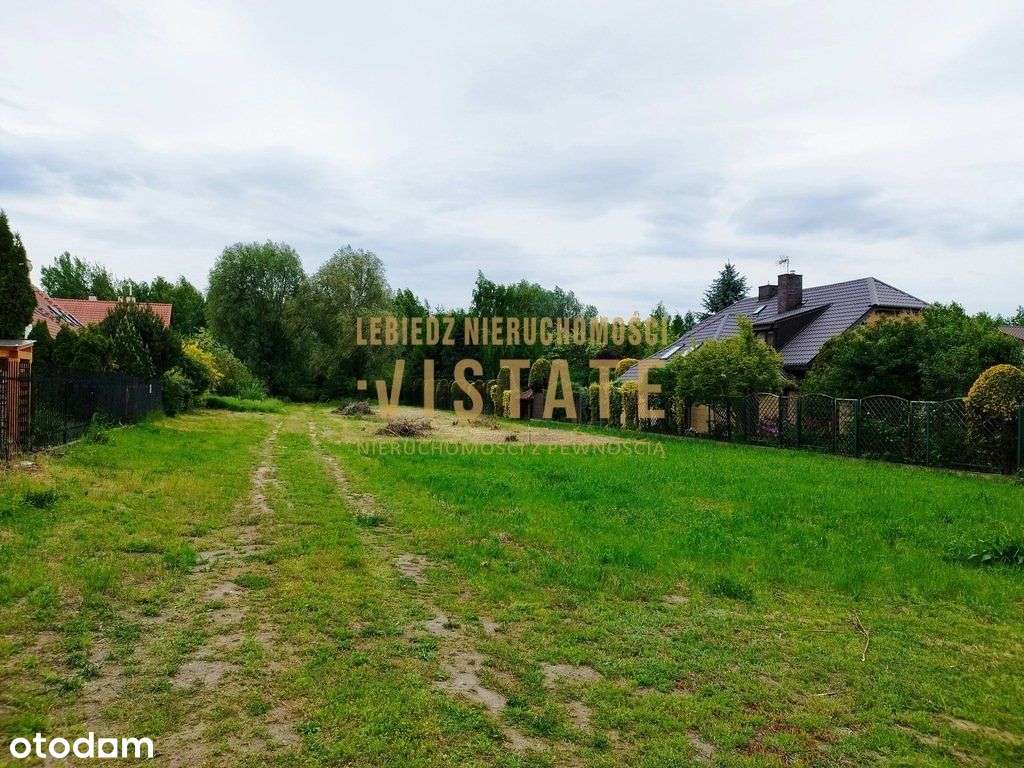 Bielany 736m2, procedowane Wz na dom bliźniaczy-0