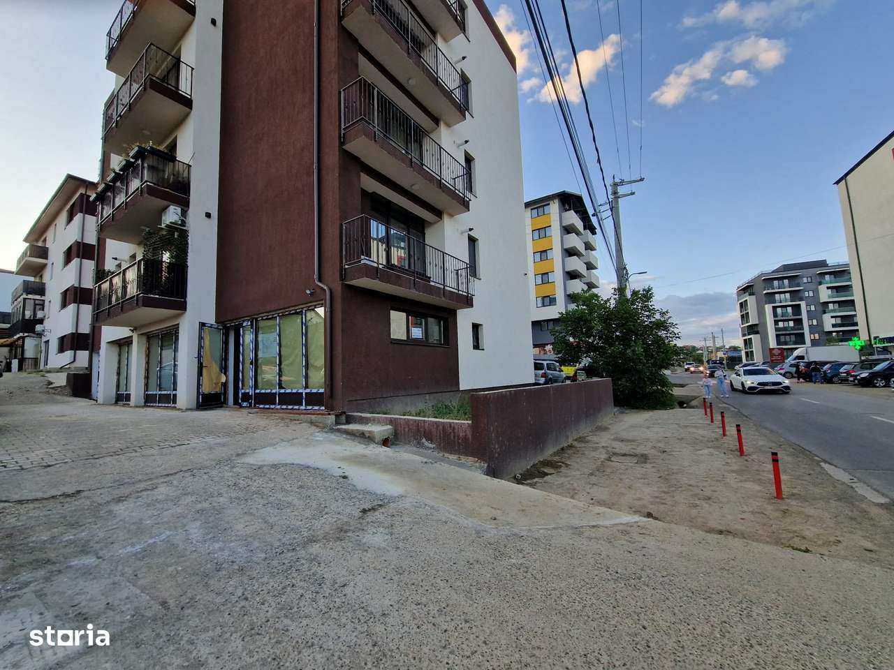 Spatii de la 60mp la 176mp, zona Profi Visan-5