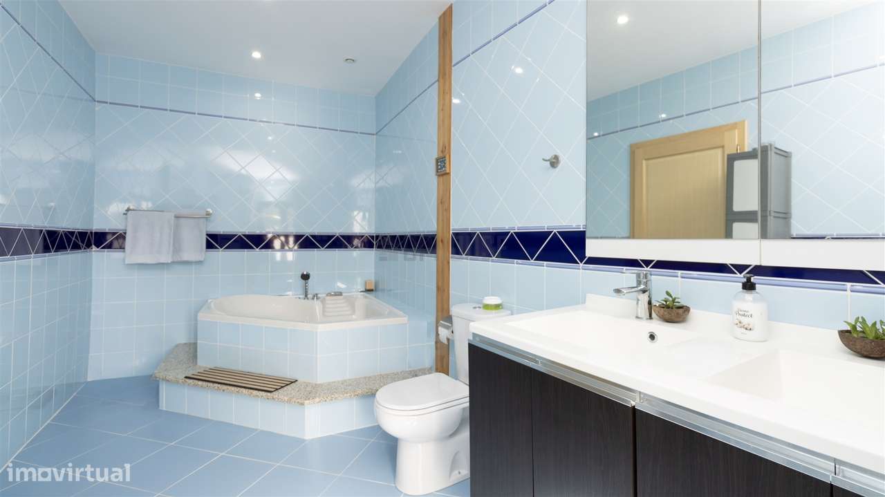 Moradia T3 Totalmente Reconstruída - Santar, Nelas-14