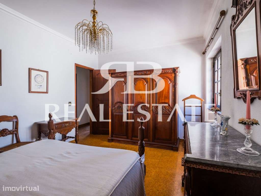 CASA T5 + JARDIM +VISTA + ADEGA + GARAGEM |ANEXO - V.N.AZEITÃO-22