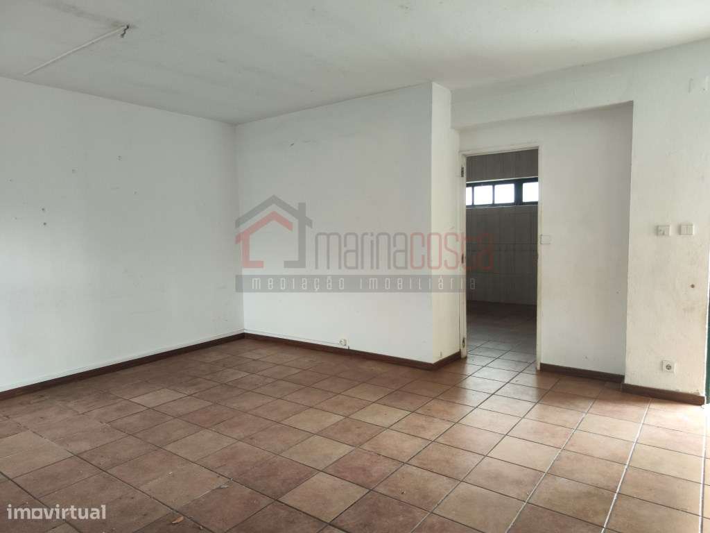 Moradia T3 com Garagem e Logradouro Caldas da Rainha Venda-15