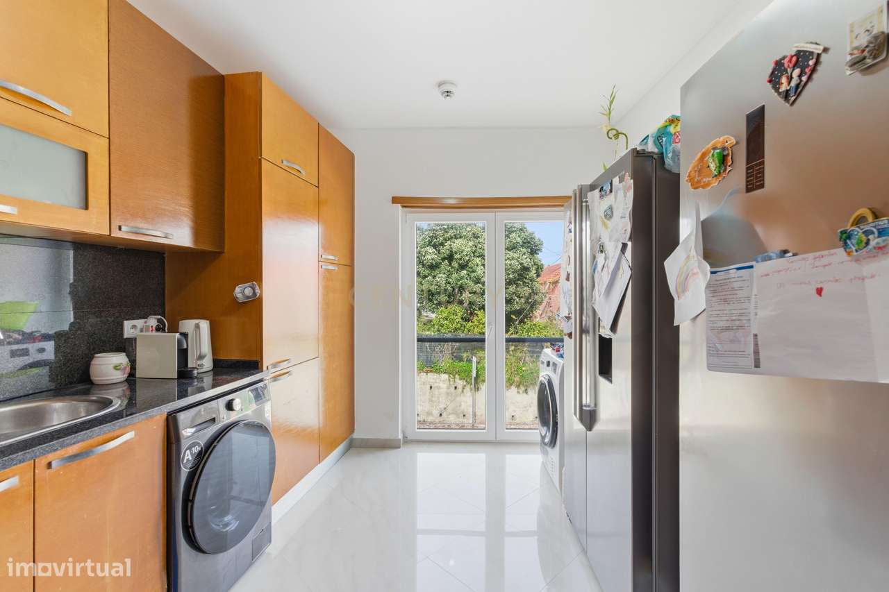 T3 Duplex com Terraço e Vista Panorâmica – Localização Privilegiada em - Grande imagem: 4/17