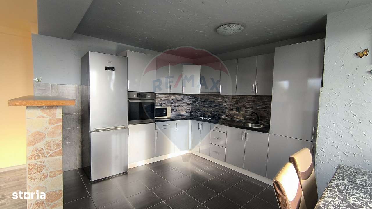 Apartament 3 camere de inchiriat în zona Dambul Rotund - Imagine principală: 5/20