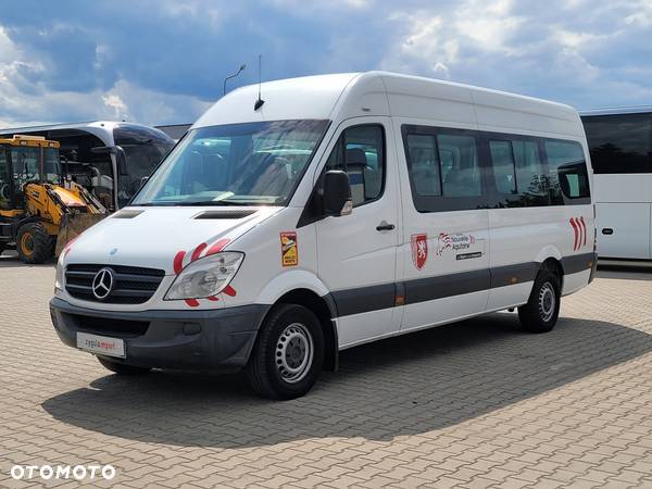 Mercedes-Benz SPRINTER TRANSFER / SPROWADZONY Z FRANCJI / MANUAL / 17 MIEJSC / ELEKTRYCZNE DRZWI - 10