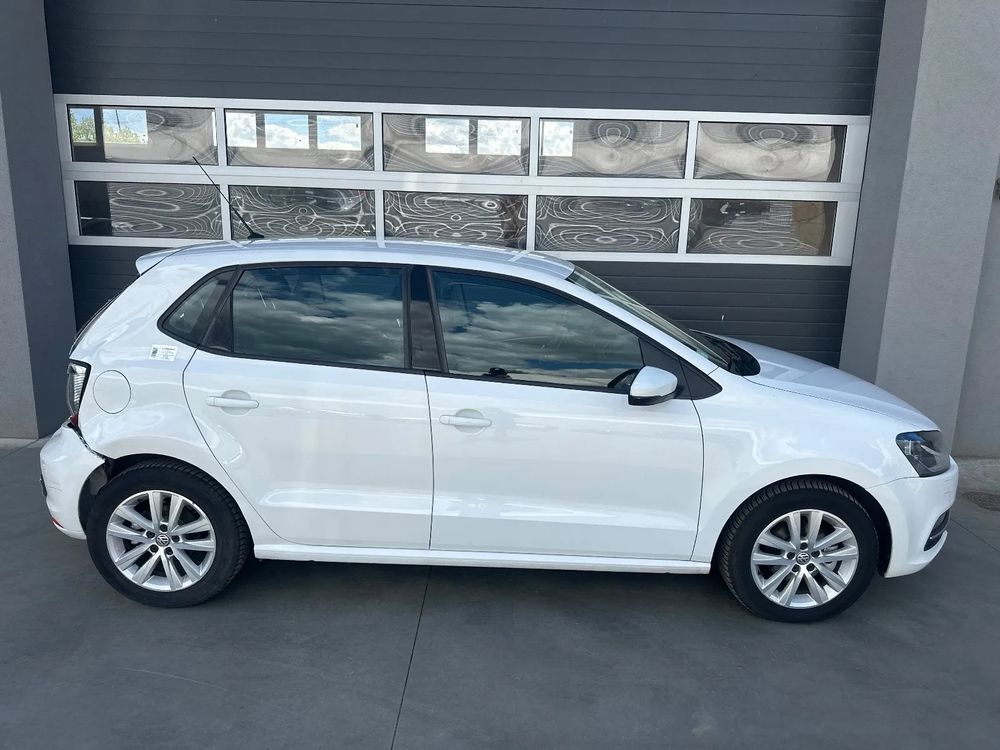 Volkswagen Polo V 1.2 TSI Comfortline 2016