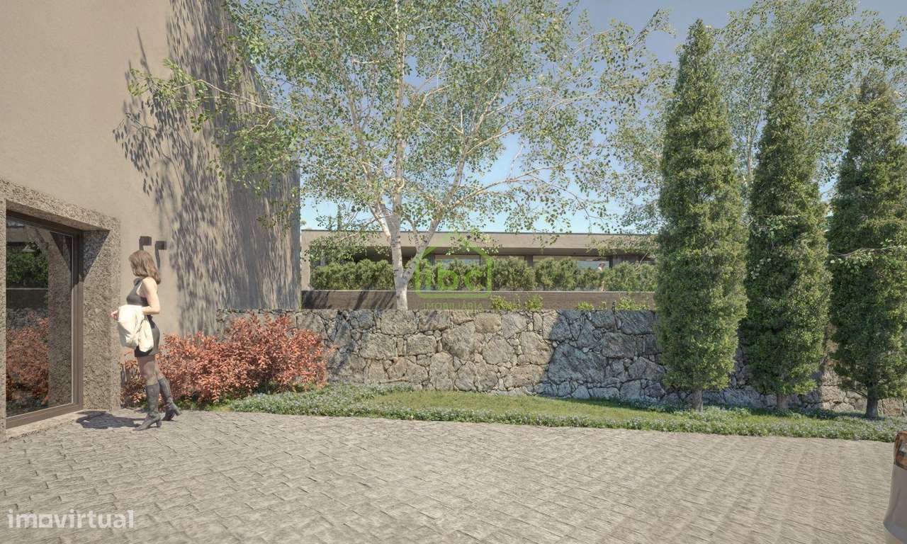 MORADIA DE LUXO T3 COM PISCINA + MORADIA T1 INDEPENDENTE-15