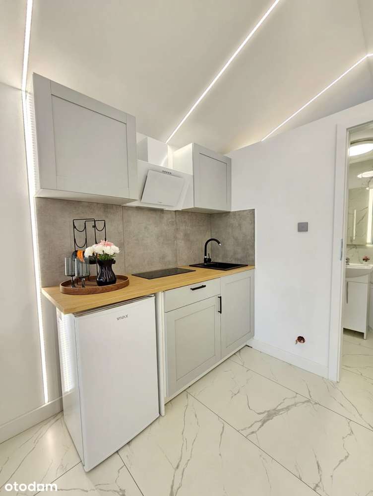 Samodzielny Domek z terenem zielonym - Pełny obrazek: 2/8