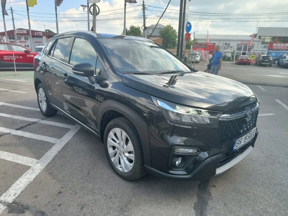 Suzuki S-cross 2023