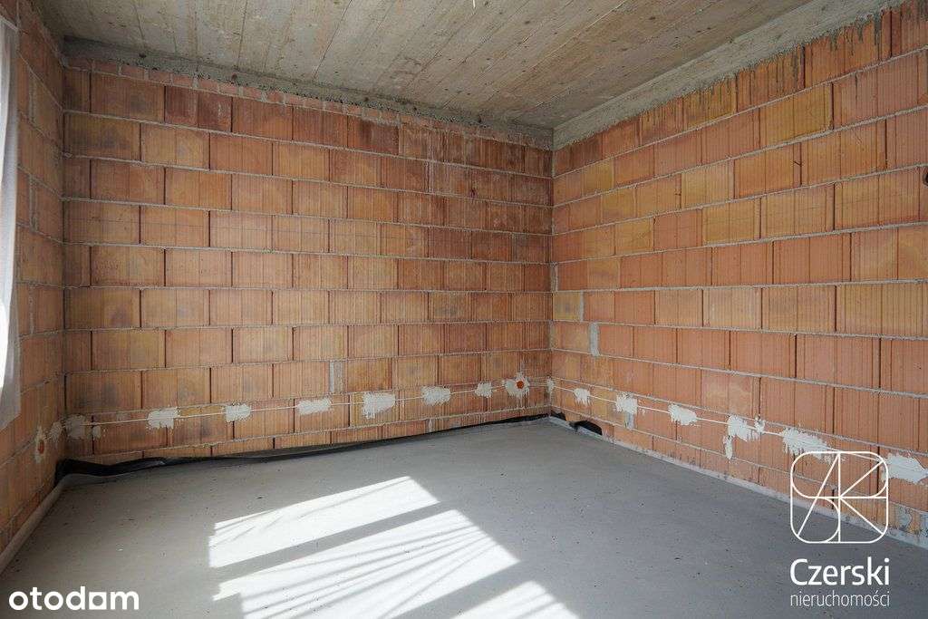 Dom w centrum Gdowa z dodatkowym ogrodem-12