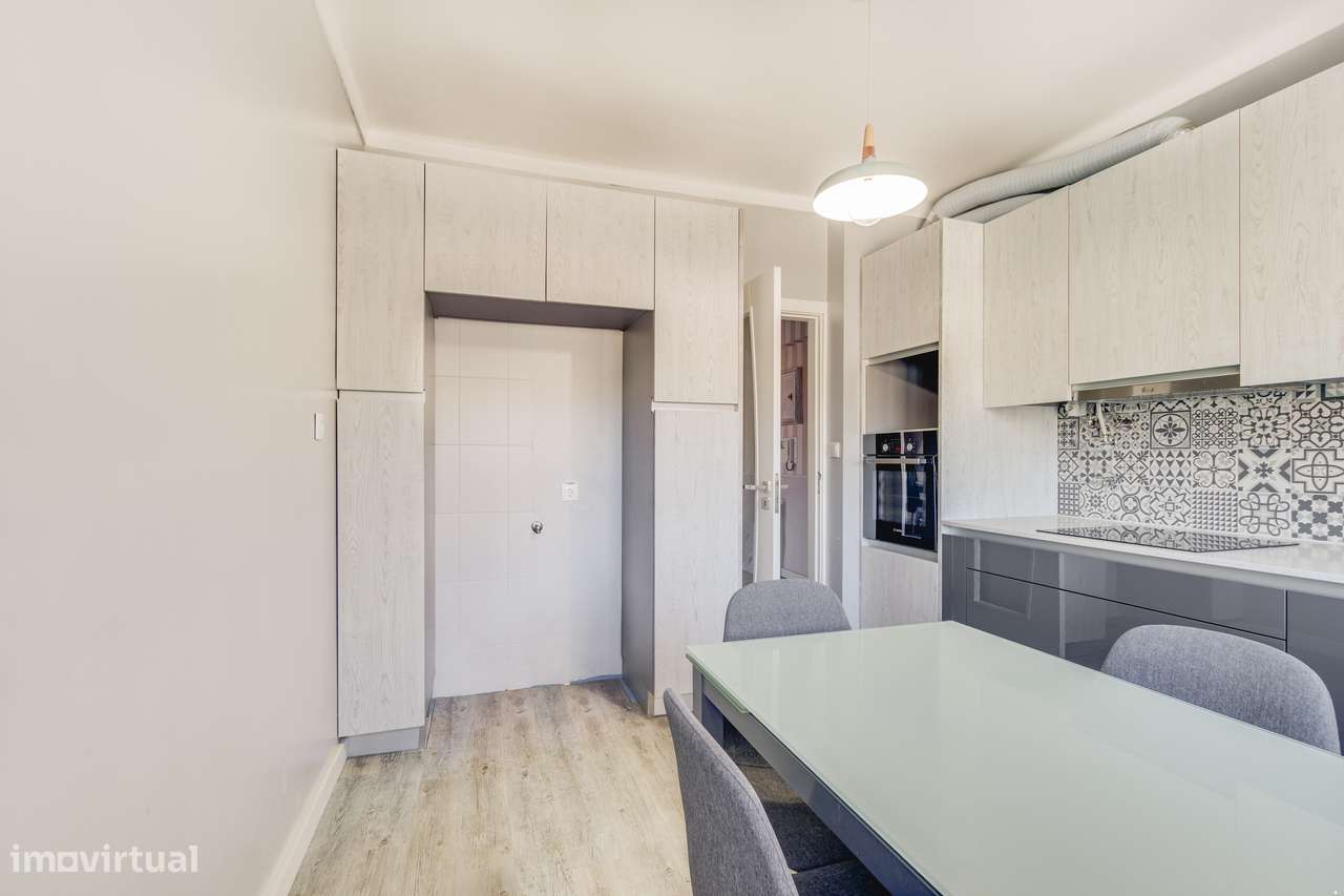 APARTAMENTO T2 C/ TERRAÇO DE 40M2 | ALVERCA DO RIBATEJO - Grande imagem: 4/31