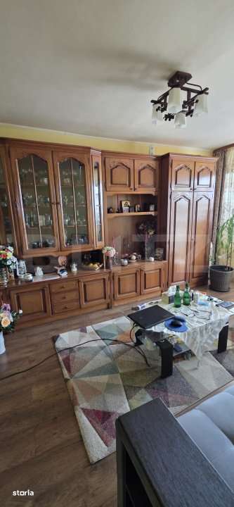 Apartament de vanzare, cu 4 camere, 4 balcoane, 75 mp, zona Blv Bucure - Imagine principală: 4/19