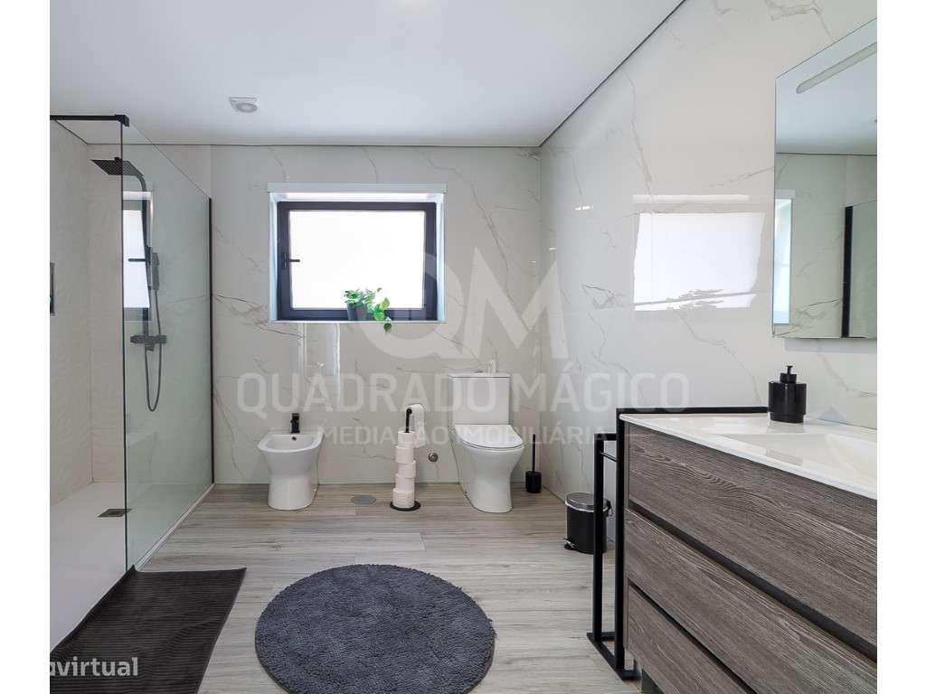 Maravilhosa moradia T3+1, térrea e de linhas modernas a 2 minutos d...-22