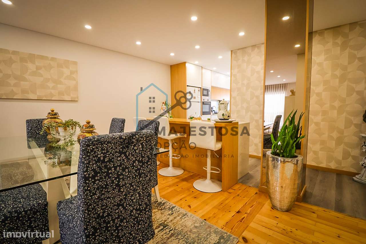 Apartamento T3 Renovado — Póvoa de Varzim-9