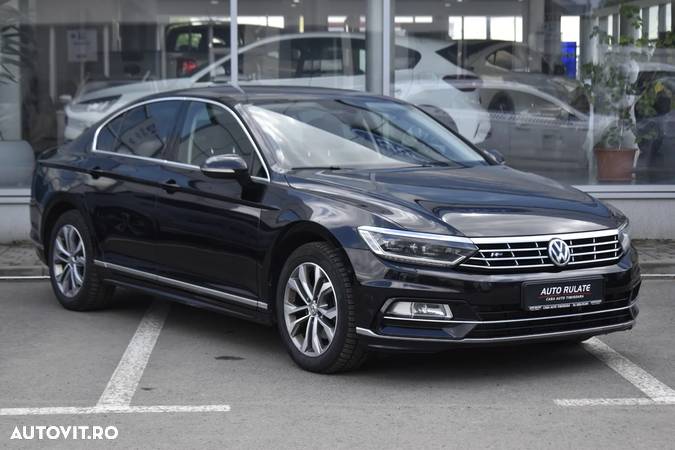 Volkswagen Passat 2.0 TDI DSG 4Motion R Executive - 3