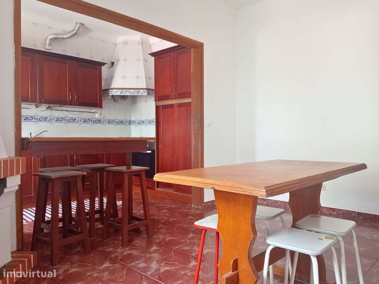 Apartamento T2 Mobilado e equipado - Grande imagem: 2/15